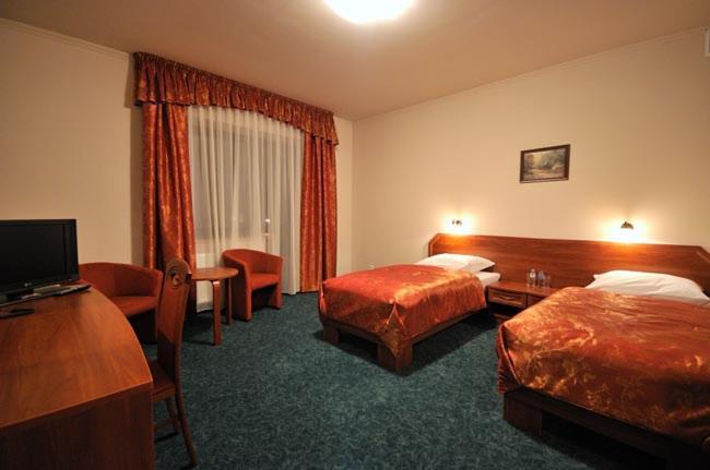 Hotel Salamandra Hoczew Eksteriør bilde